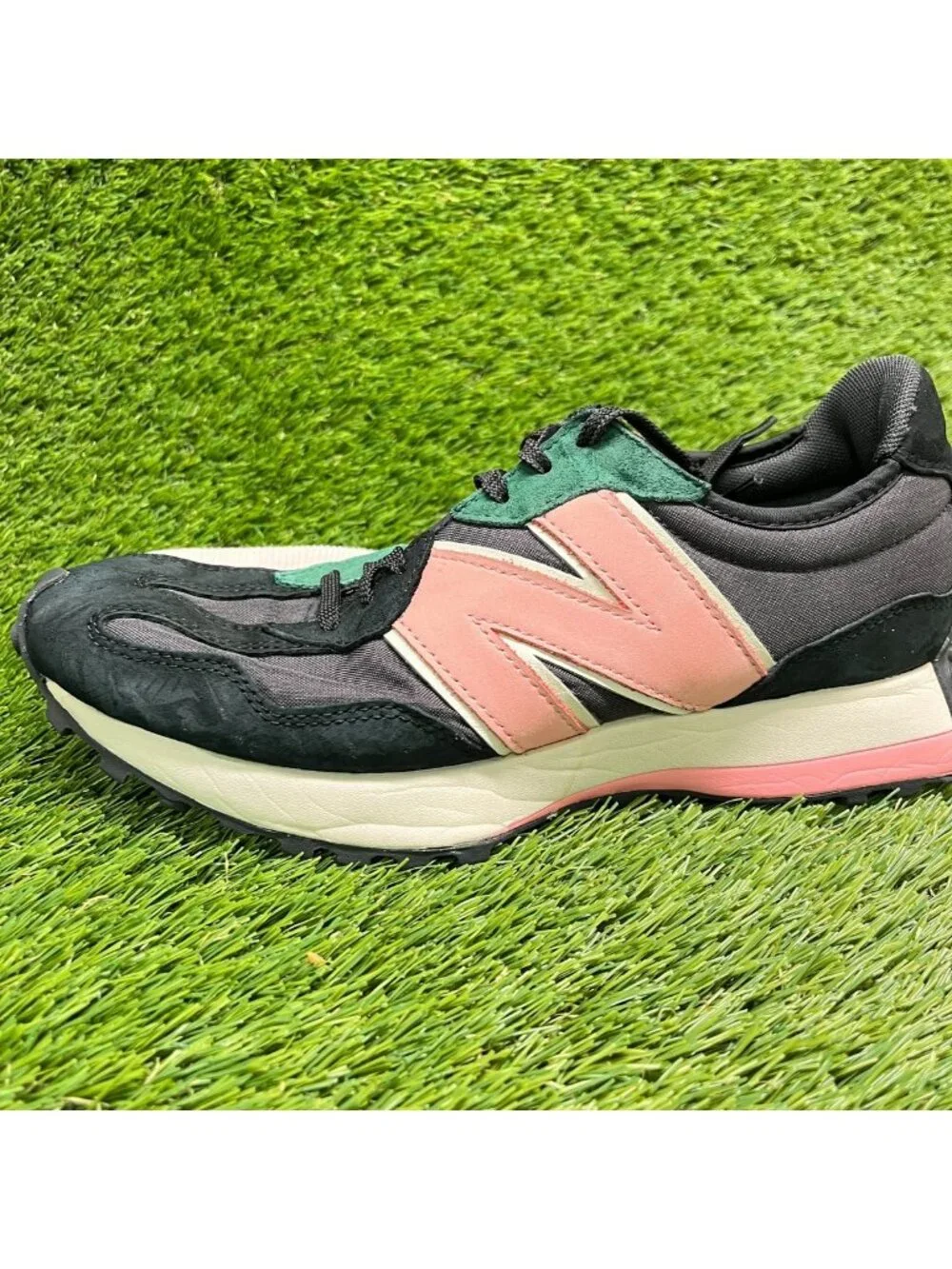 New Balance 327 Chinese New Year Mens Size 8 Black Pink Running Shoes Sneakers